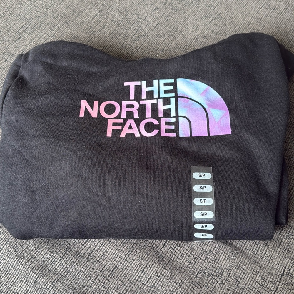 NWT: The North Face Hoodie